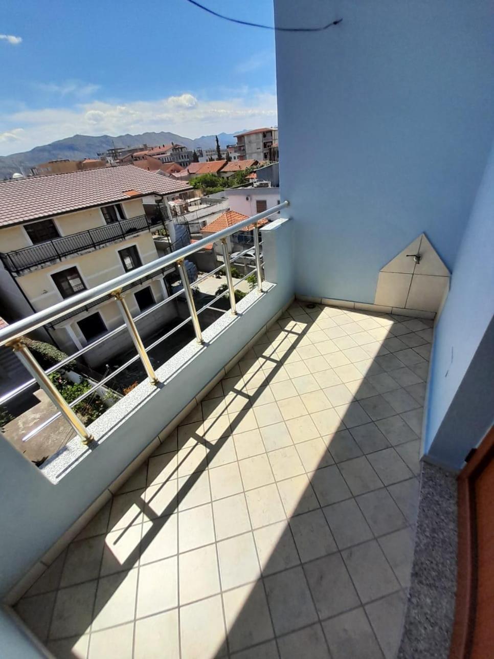 Aleksi&Eli Apartment Shkoder Exterior photo